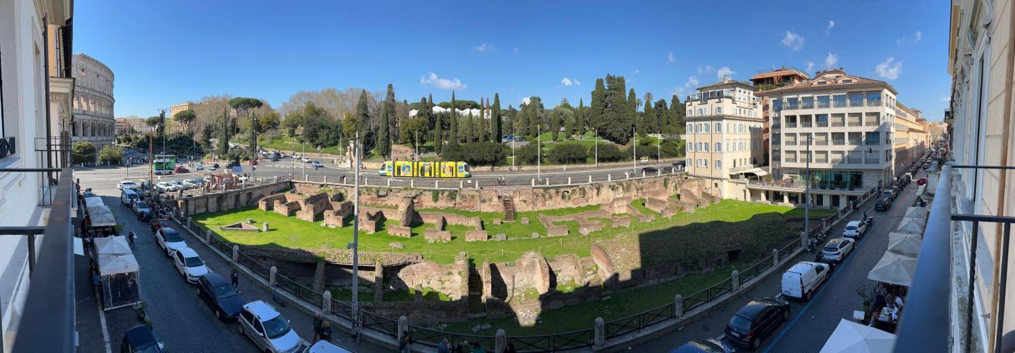 A Casa Di Lu, Al Colosseo - Guest House ローマ エクステリア 写真
